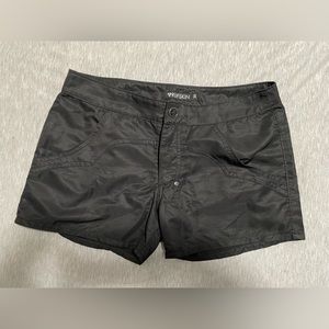 Rufskin Square Cut Shorts  
Size: 30
Color: Black
Fabric: Polyester